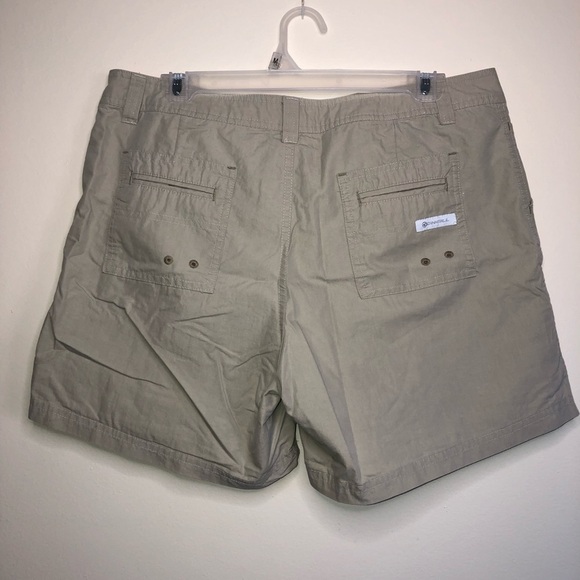 O’Neill Women’s Beige Shorts Size 11 - Picture 2 of 7